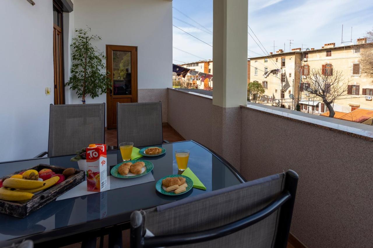 Apartman Lema Pula Exterior photo